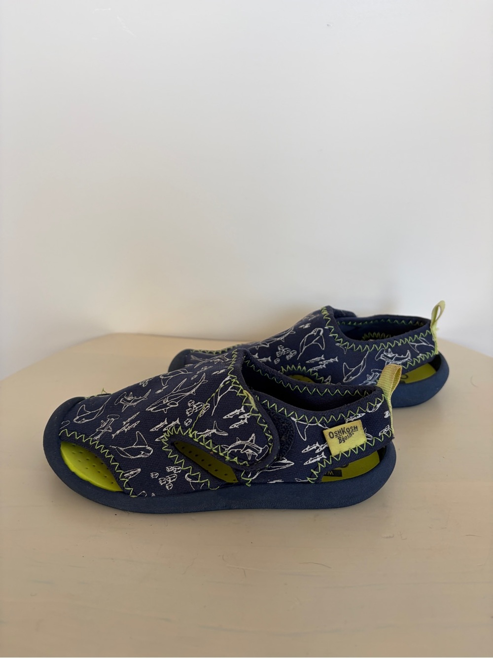 OshKosh B'gosh Navy & Lime Shark Print Kids Water Shoes
